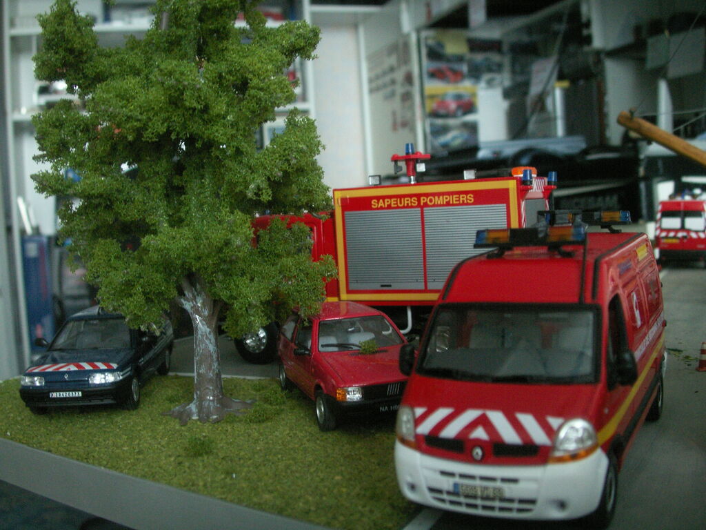 v&eacute;hicules de pompiers en miniatures : pict1384ah9.jpg